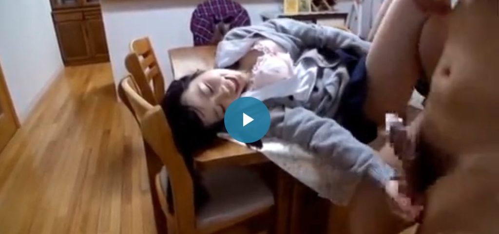 父親とJK娘が日常的にセックスする姿